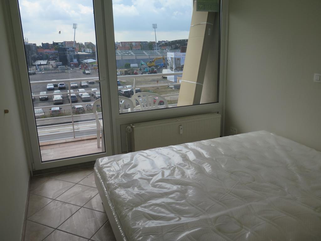 Apartment Golden Trust *