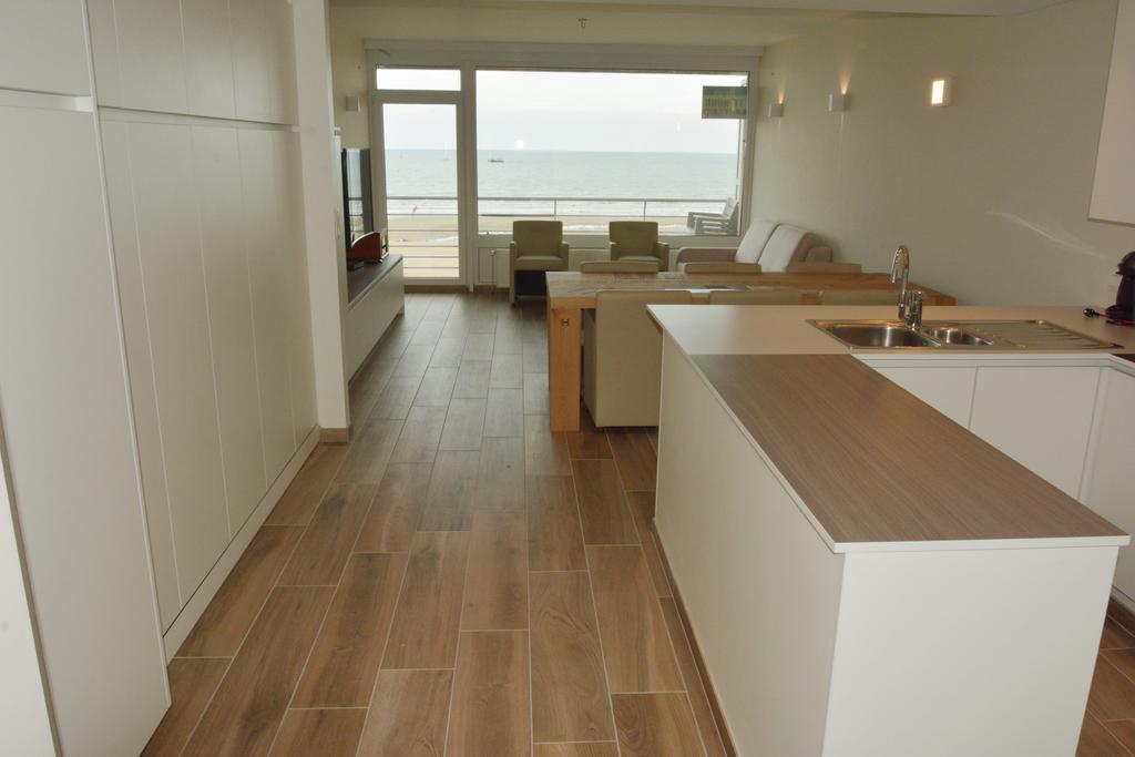 Apartment Golden Trust *
