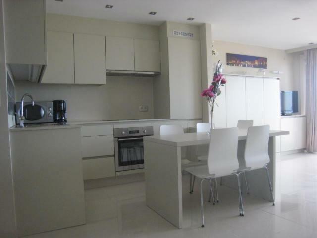 Apartment Golden Trust *